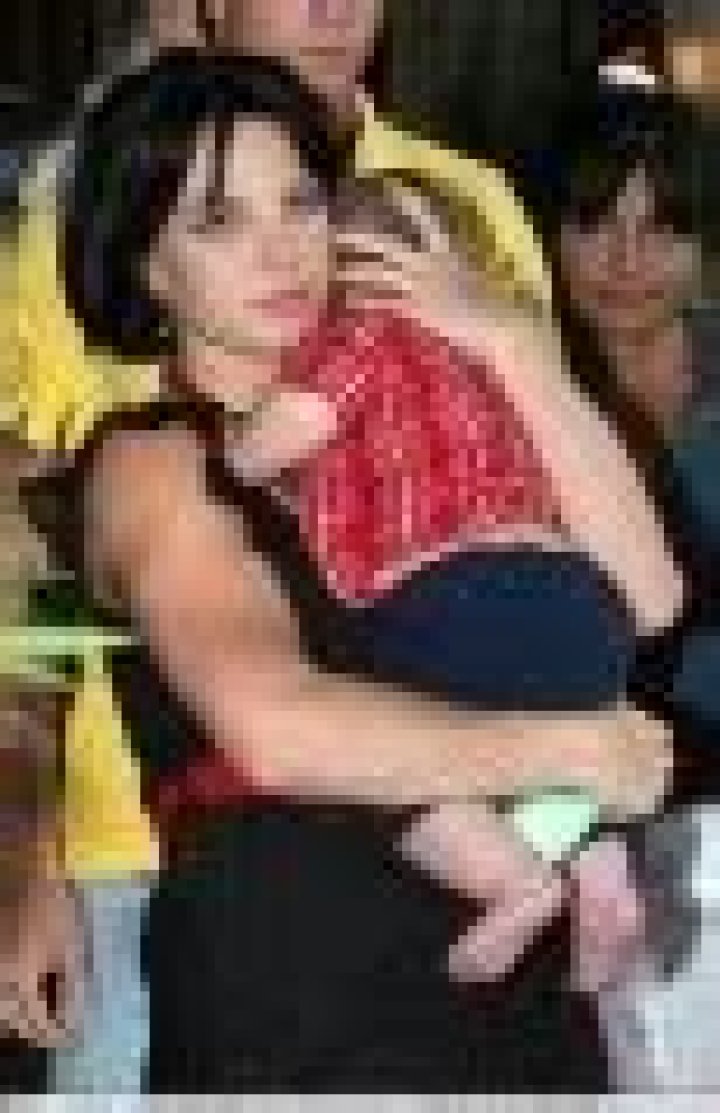 Britney Spears dyed her own hair black – is she copying Angelina