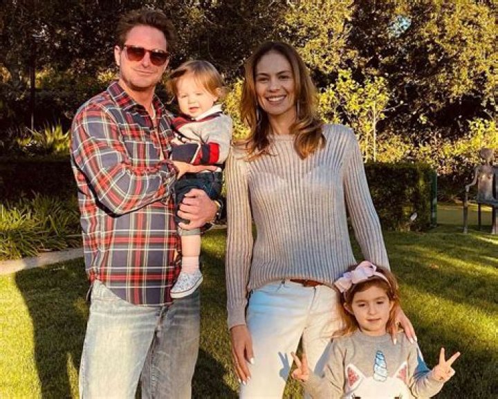 Hugh Douglas Net Worth - Wiki, Age, Weight and Height, Relationships, Family, and More