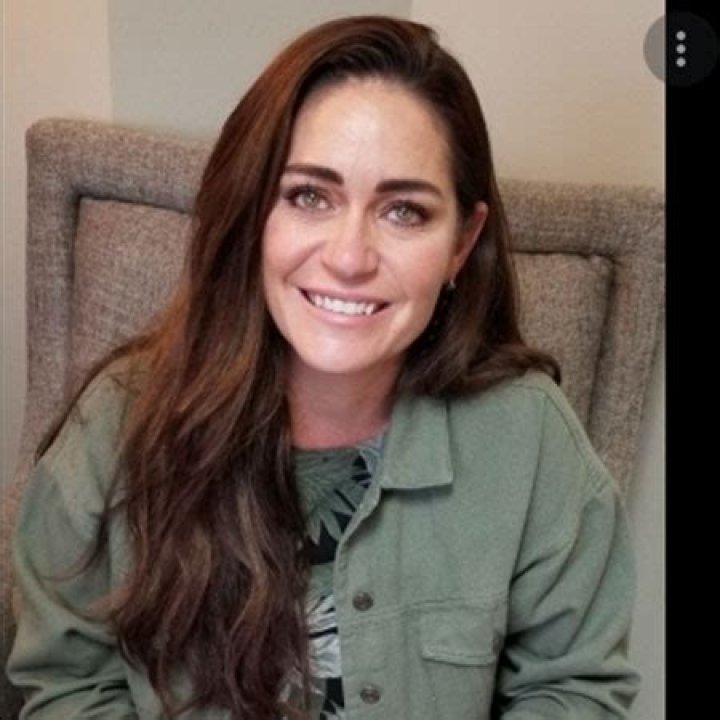 KTLA News Anchor, Micah Ohlman is married to Colleen Ohlman (Bio, Age, Height, Parents, Wife, Children, Salary & Net Worth)