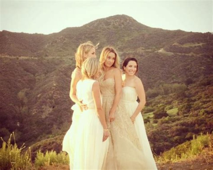 Lauren Conrad Ties the Knot