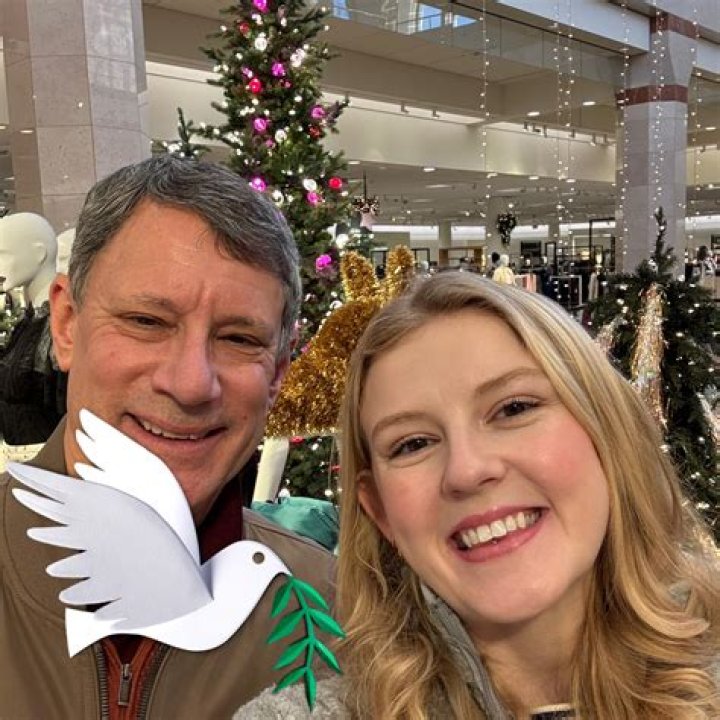 
Ryan Jensen’s Marriage : Stephanie Jensen’s biography 