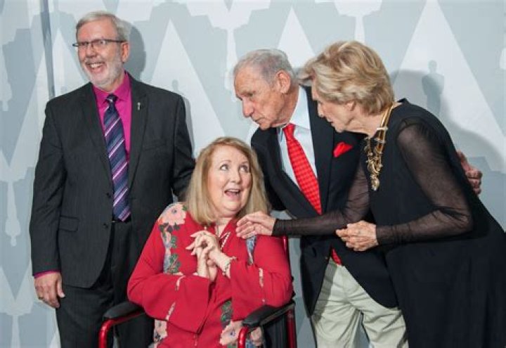 Teri Garr Net Worth - Wiki, Age, Weight and Height, Relationships, Family, and More